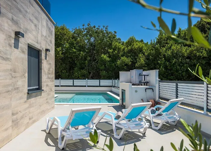 Hébergement de vacances Pervan *