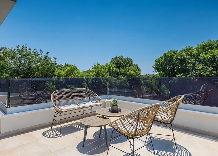 Pervan Holiday home *