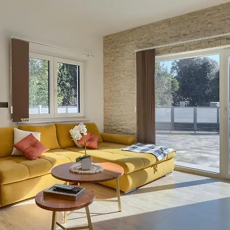 Dom wakacyjny Pervan *